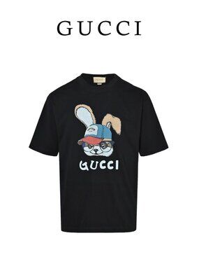 🐰Gucci Black Rabbit Graphic Print Short Sleeve Crew Neck T-Shirt
